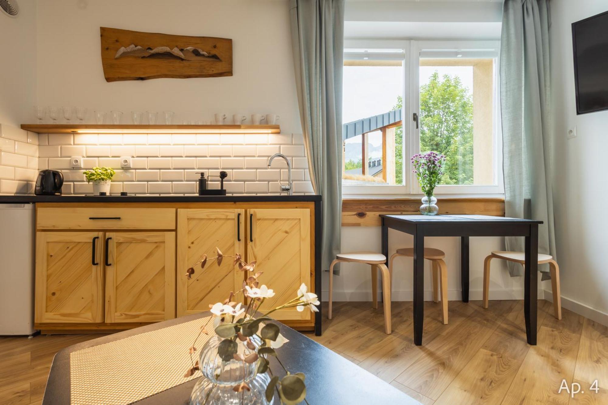 Apartamenty Krupowki 4 Zakopane Esterno foto